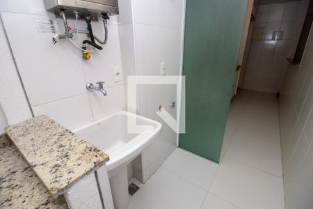 Apartamento à venda com 67m², 2 quartos e 1 vagaÁrea de Serviço