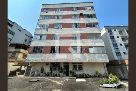 Apartamento para alugar com 50m², 2 quartos e 1 vagaFachada