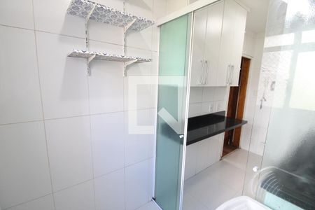 Apartamento para alugar com 56m², 3 quartos e 1 vagaÁrea de Serviço