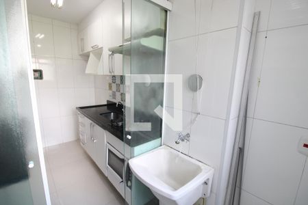 Apartamento para alugar com 56m², 3 quartos e 1 vagaÁrea de Serviço