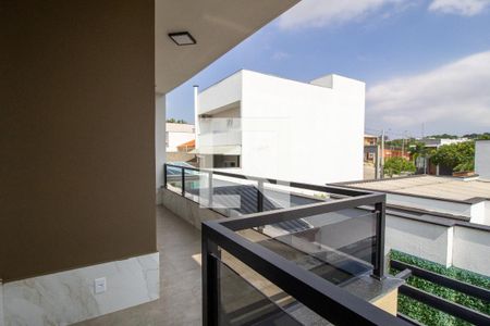 Casa de condomínio para alugar com 200m², 3 quartos e 4 vagasVaranda Quarto 1 e 2