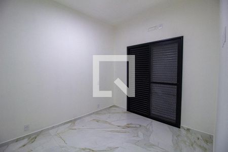 Casa de condomínio para alugar com 200m², 3 quartos e 4 vagasQuarto 2