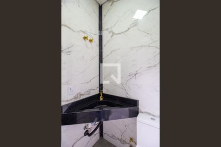 Casa de condomínio para alugar com 200m², 3 quartos e 4 vagasBanheiro Externo