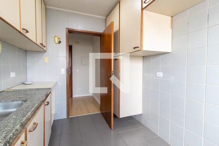 Apartamento para alugar com 90m², 3 quartos e 1 vaga Apartamento para alugar com 90m², 3 quartos e 1 vagaCozinha - Armários