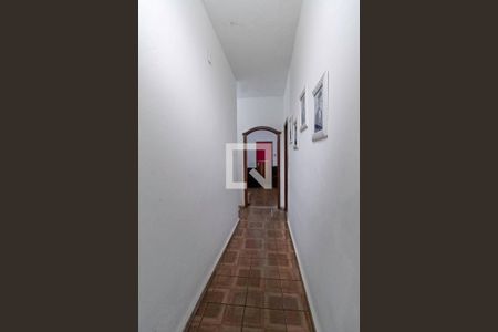 Casa à venda com 184m², 5 quartos e sem vaga Casa à venda com 184m², 5 quartos e sem vagaCasa 3 - Corredor