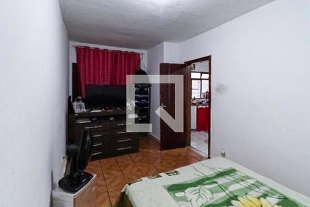 Casa à venda com 184m², 5 quartos e sem vaga Casa à venda com 184m², 5 quartos e sem vagaCasa 3 - Quarto 1