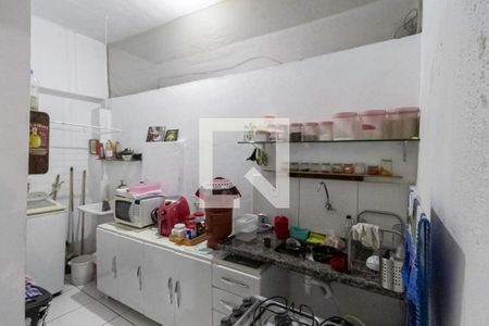 Casa à venda com 184m², 5 quartos e sem vaga Casa à venda com 184m², 5 quartos e sem vagaCasa 1 - Cozinha e Área de Serviço