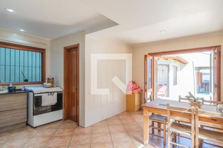 Casa à venda com 180m², 3 quartos e 8 vagasCozinha