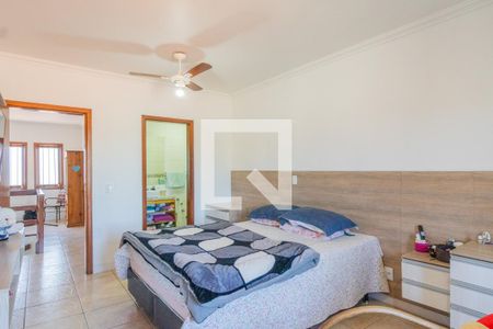 Casa à venda com 180m², 3 quartos e 8 vagasQuarto 3 - Suíte