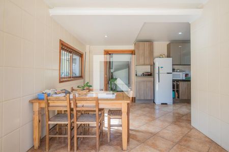 Casa à venda com 180m², 3 quartos e 8 vagasCozinha