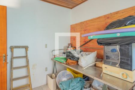 Casa à venda com 180m², 3 quartos e 8 vagasQuarto - Casa 2