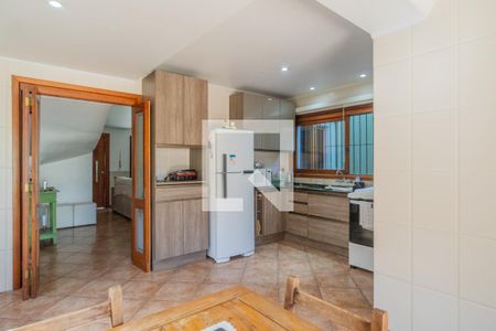 Casa à venda com 180m², 3 quartos e 8 vagasCozinha