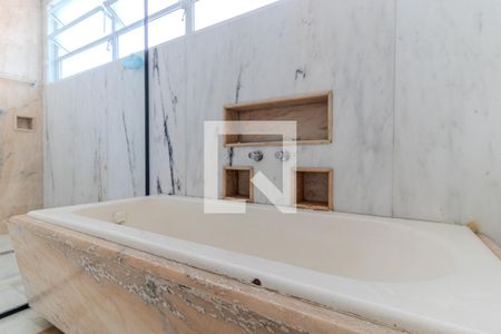 Apartamento à venda com 632m², 5 quartos e 2 vagasBanheiro da Suíte