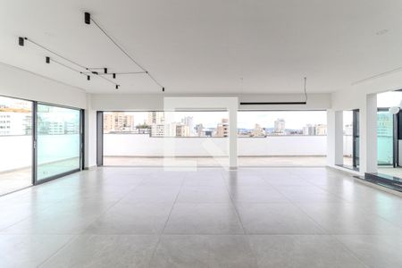 Apartamento à venda com 632m², 5 quartos e 2 vagasCobertura