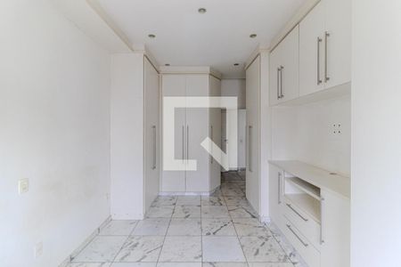 Apartamento à venda com 632m², 5 quartos e 2 vagasQuarto 2