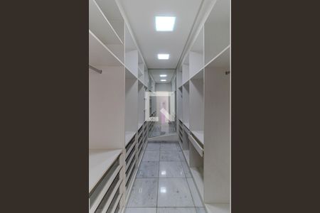 Apartamento à venda com 632m², 5 quartos e 2 vagasCloset