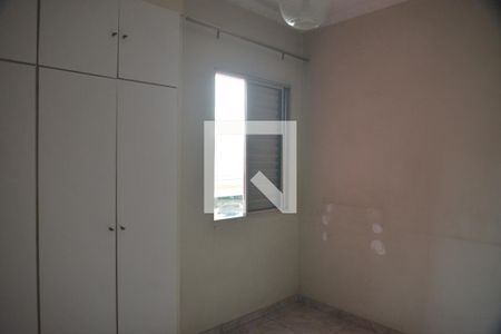 Apartamento à venda com 78m², 3 quartos e 1 vagaQuarto 2