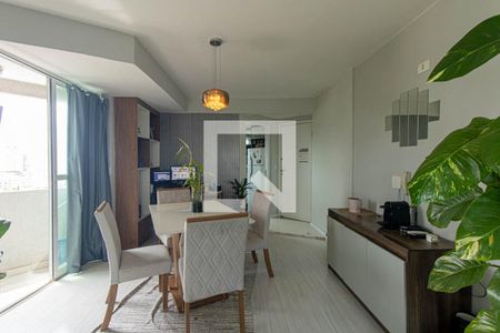 Sala de apartamento à venda com 1 quarto, 45m² em Juvevê, Curitiba