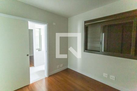 Apartamento para alugar com 118m², 3 quartos e 3 vagas Apartamento para alugar com 118m², 3 quartos e 3 vagasSemi-Suíte 2