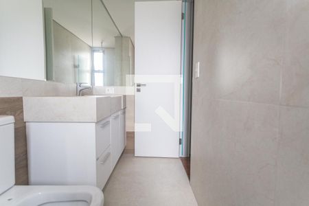 Apartamento para alugar com 118m², 3 quartos e 3 vagas Apartamento para alugar com 118m², 3 quartos e 3 vagasBanheiro da Suíte