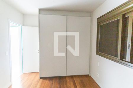 Apartamento para alugar com 118m², 3 quartos e 3 vagas Apartamento para alugar com 118m², 3 quartos e 3 vagasArmário da Suíte