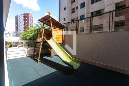 Apartamento para alugar com 118m², 3 quartos e 3 vagas Apartamento para alugar com 118m², 3 quartos e 3 vagasPlayground