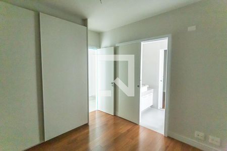 Apartamento para alugar com 118m², 3 quartos e 3 vagas Apartamento para alugar com 118m², 3 quartos e 3 vagasSemi-Suíte 2