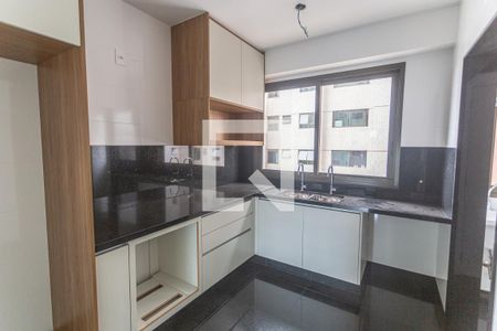 Apartamento para alugar com 118m², 3 quartos e 3 vagas Apartamento para alugar com 118m², 3 quartos e 3 vagasCozinha