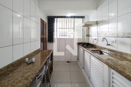 Apartamento para alugar com 70m², 2 quartos e 1 vagaCozinha