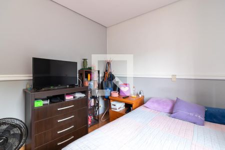 Casa à venda com 240m², 3 quartos e 2 vagasQuarto 2