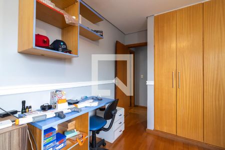 Casa à venda com 240m², 3 quartos e 2 vagasQuarto 3