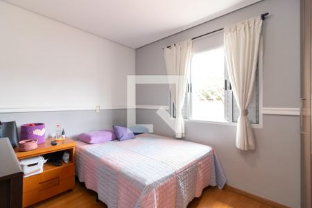 Casa à venda com 240m², 3 quartos e 2 vagasQuarto 2