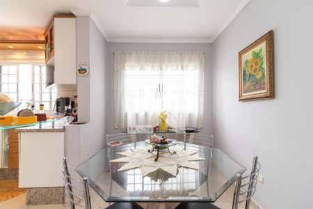 Casa à venda com 240m², 3 quartos e 2 vagasSala de Jantar