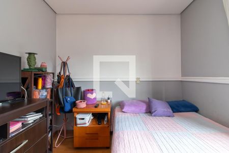 Casa à venda com 240m², 3 quartos e 2 vagasQuarto 2