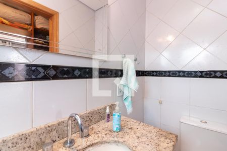 Casa à venda com 240m², 3 quartos e 2 vagasBanheiro da Suíte