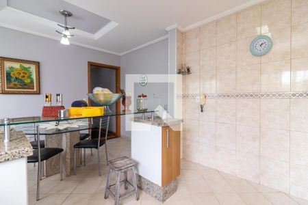 Casa à venda com 240m², 3 quartos e 2 vagasCozinha