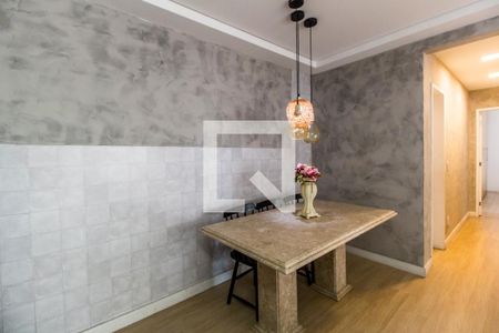 Sala de Jantar de apartamento à venda com 2 quartos, 76m² em Jardim Tupanci, Barueri