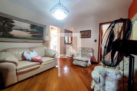 Casa de condomínio à venda com 8000m², 6 quartos e 8 vagas Casa de condomínio à venda com 8000m², 6 quartos e 8 vagas3º Pav - Sala da Suite 6