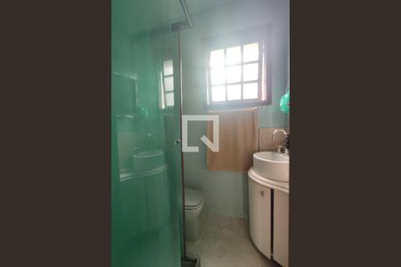 Casa de condomínio à venda com 8000m², 6 quartos e 8 vagas Casa de condomínio à venda com 8000m², 6 quartos e 8 vagas2º Pav -Banheiro da Suite 2