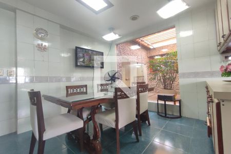 Casa de condomínio à venda com 8000m², 6 quartos e 8 vagas Casa de condomínio à venda com 8000m², 6 quartos e 8 vagas2º Pav - Cozinha