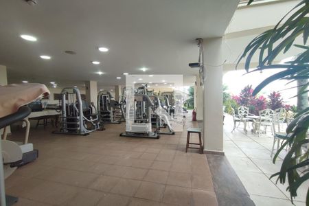 Casa de condomínio à venda com 8000m², 6 quartos e 8 vagas Casa de condomínio à venda com 8000m², 6 quartos e 8 vagas1º Pav - Sala 2 / Área Externa