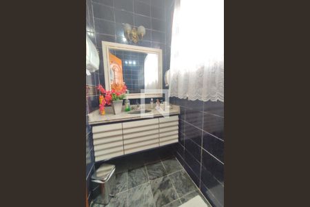 Casa de condomínio à venda com 8000m², 6 quartos e 8 vagas Casa de condomínio à venda com 8000m², 6 quartos e 8 vagas2º Pav - Banheiro Social 2