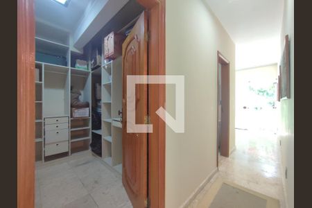 Casa de condomínio à venda com 8000m², 6 quartos e 8 vagas Casa de condomínio à venda com 8000m², 6 quartos e 8 vagas2º Pav - Suite 5