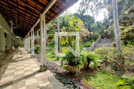 Casa de condomínio à venda com 8000m², 6 quartos e 8 vagas Casa de condomínio à venda com 8000m², 6 quartos e 8 vagasÁrea comum