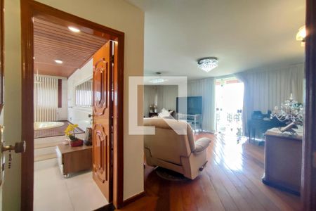 Casa de condomínio à venda com 8000m², 6 quartos e 8 vagas Casa de condomínio à venda com 8000m², 6 quartos e 8 vagas3º Pav - Suite 6