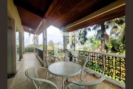 Casa de condomínio à venda com 8000m², 6 quartos e 8 vagas Casa de condomínio à venda com 8000m², 6 quartos e 8 vagas2º Pav - Varanda da Suite 5