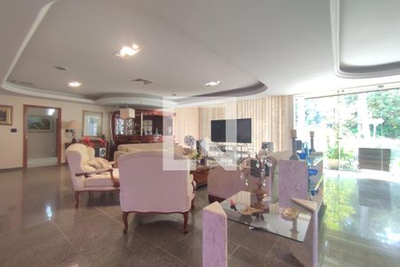 Casa de condomínio à venda com 8000m², 6 quartos e 8 vagas Casa de condomínio à venda com 8000m², 6 quartos e 8 vagas2º Pav - Sala 4