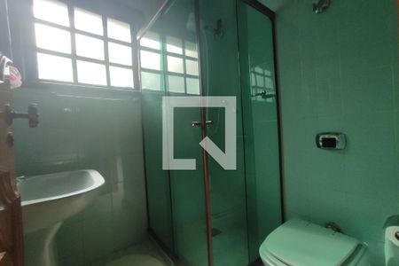 Casa de condomínio à venda com 8000m², 6 quartos e 8 vagas Casa de condomínio à venda com 8000m², 6 quartos e 8 vagas2º Pav - Banheiro da Suite 3