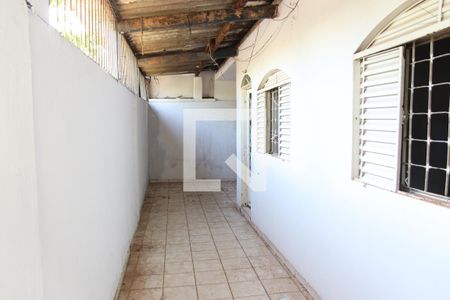 Casa à venda com 300m², 5 quartos e 3 vagasÁrea de Serviço Casa 2