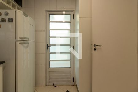 Casa para alugar com 113m², 2 quartos e 2 vagasCozinha